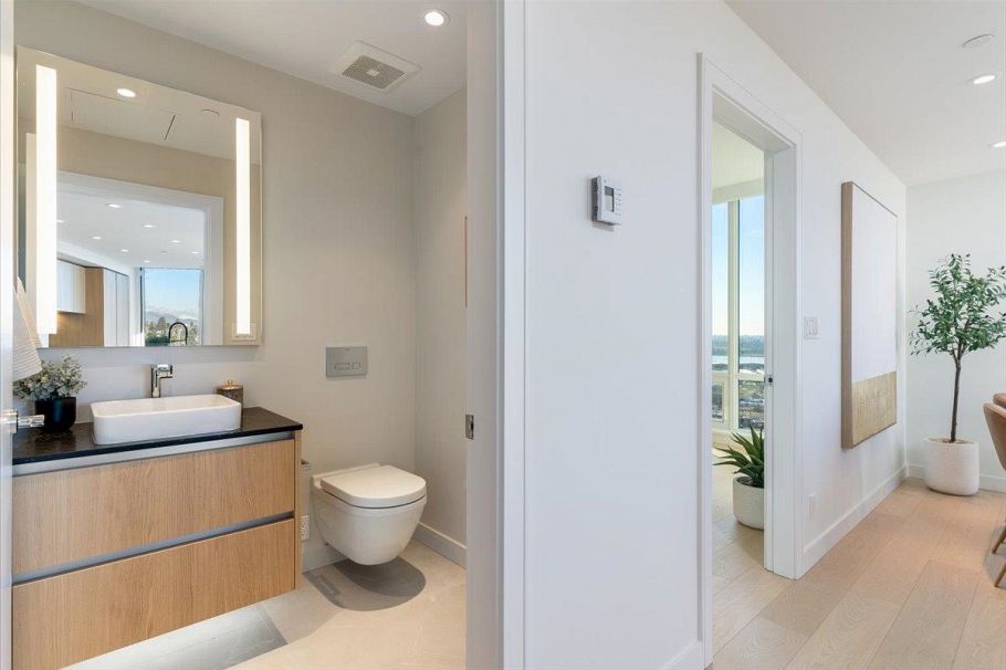 2405 1500 Fern Street North Vancouver, BC - 17