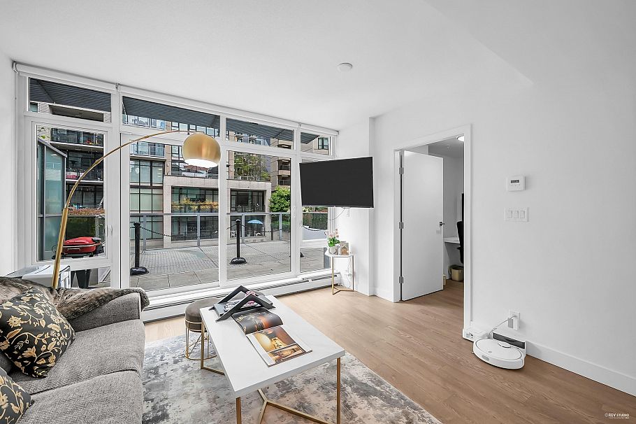 504 1283 Howe Street Vancouver, BC - 4