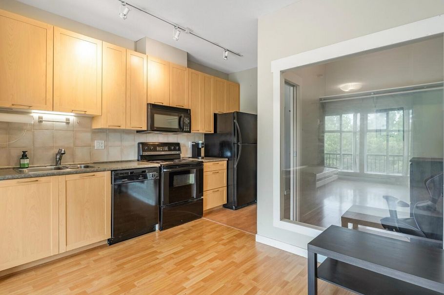 PH3 1503 W 65th Avenue Vancouver, BC - 10