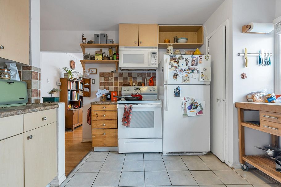 5050 Main Street Vancouver, BC - 9