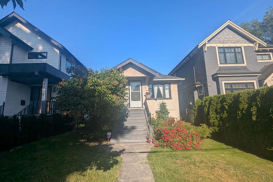 6422 Vine Street Vancouver, BC - 1