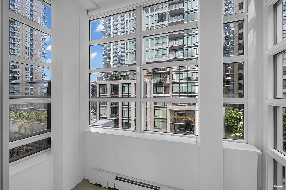 504 1283 Howe Street Vancouver, BC - 14