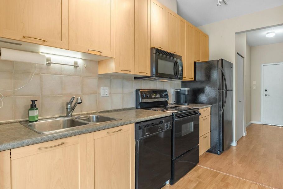 PH3 1503 W 65th Avenue Vancouver, BC - 7