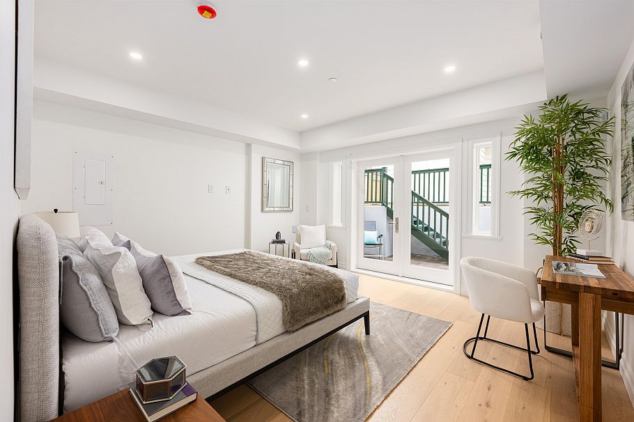 2014 W 15th Avenue Vancouver, BC - 24