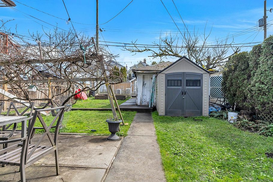 5092 Main Street Vancouver, BC - 12