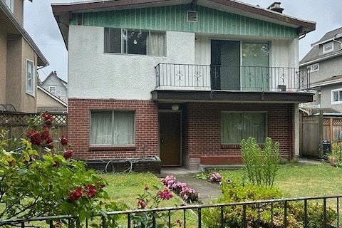 1320 E 11th Avenue Vancouver, BC - 1