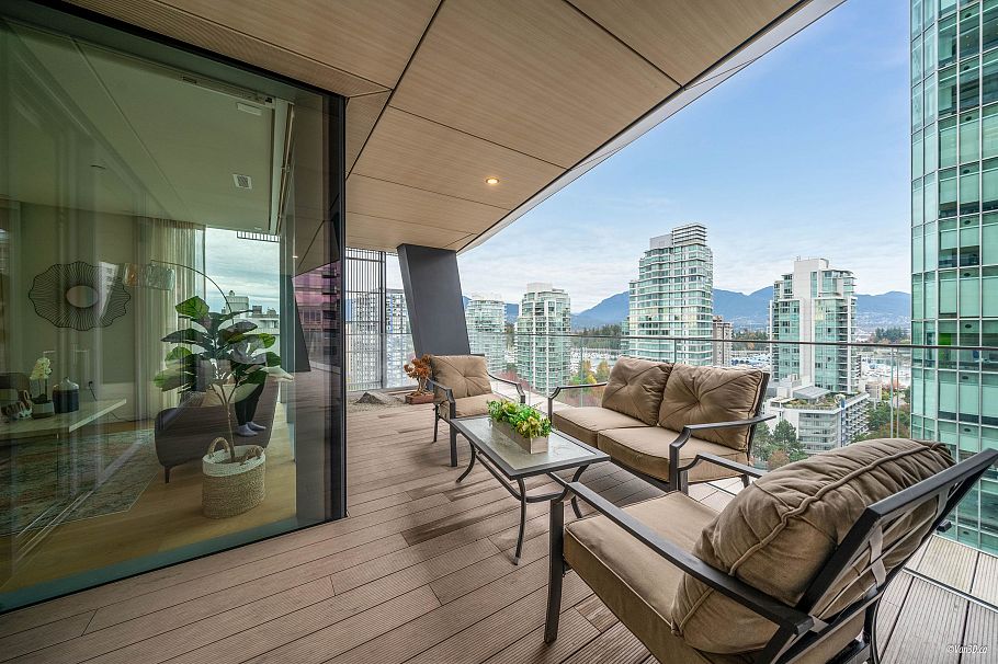 1302 1568 Alberni Street Vancouver, BC - 14