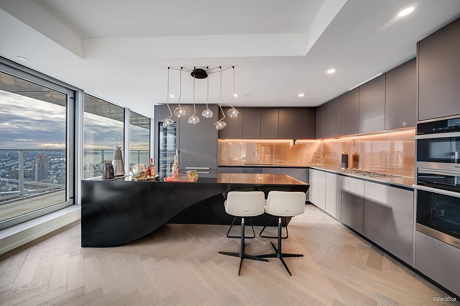 4701 1480 Howe Street Vancouver, BC - 13