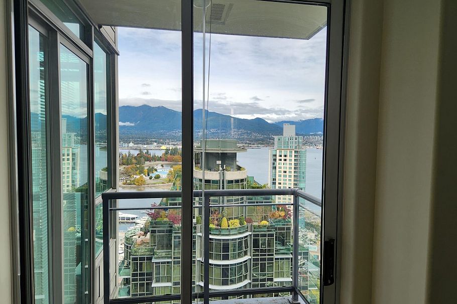 3307 1328 W Pender Street Vancouver, BC - 20