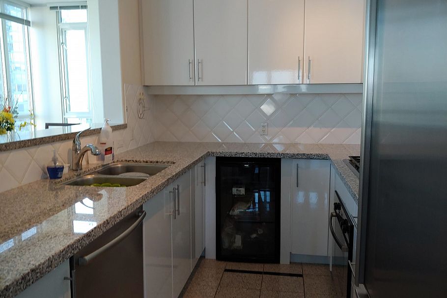 3307 1328 W Pender Street Vancouver, BC - 7