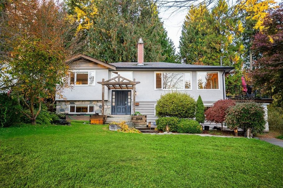 1358 E 14th Street North Vancouver, BC - 4