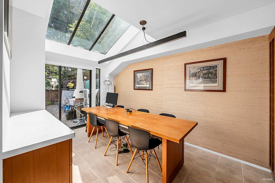 1106 Ironwork Passage Vancouver, BC - 21