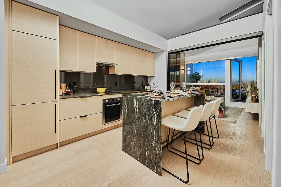 202 8030 Oak Street Vancouver, BC - 7