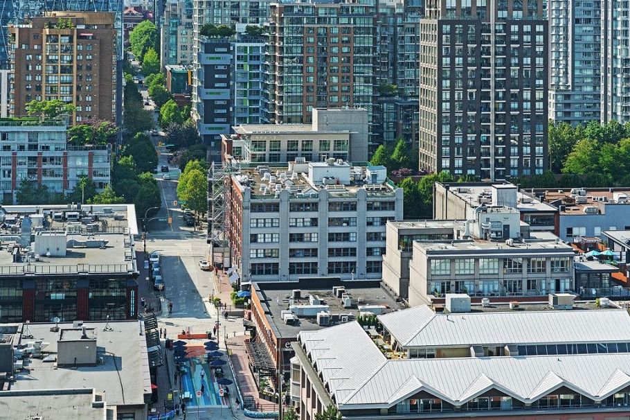 2705 193 Aquarius Mews Vancouver, BC - 23