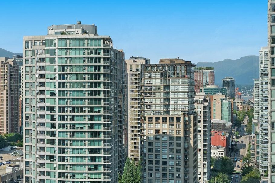 2705 193 Aquarius Mews Vancouver, BC - 28