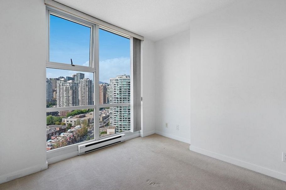 2705 193 Aquarius Mews Vancouver, BC - 15