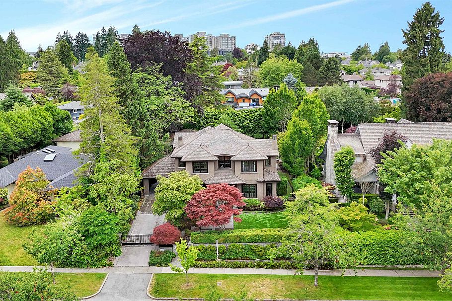 1807 Acadia Road Vancouver, BC - 1