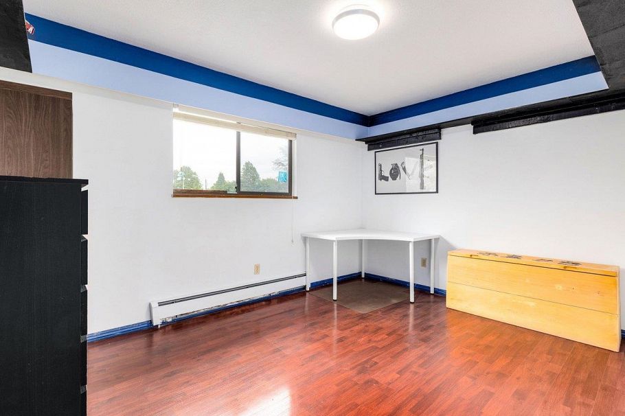 5820 Earles Street Vancouver, BC - 15