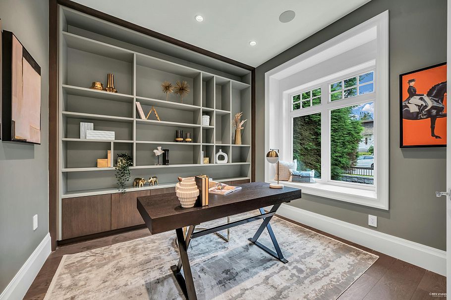 3070 W 44th Avenue Vancouver, BC - 4