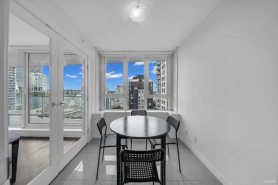 1606 1009 Harwood Street Vancouver, BC - 9