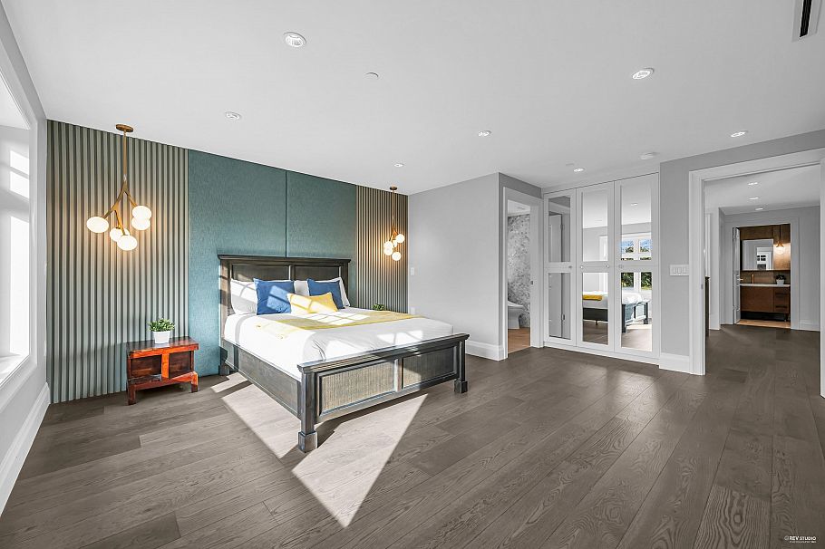 3070 W 44th Avenue Vancouver, BC - 23