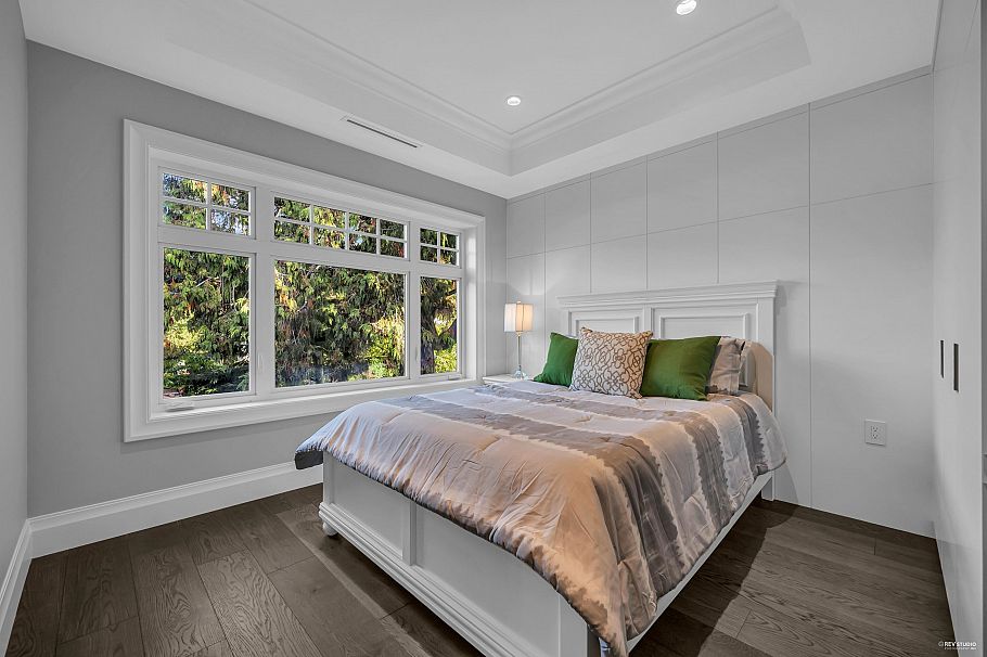 3070 W 44th Avenue Vancouver, BC - 25