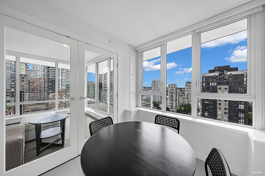 1606 1009 Harwood Street Vancouver, BC - 11