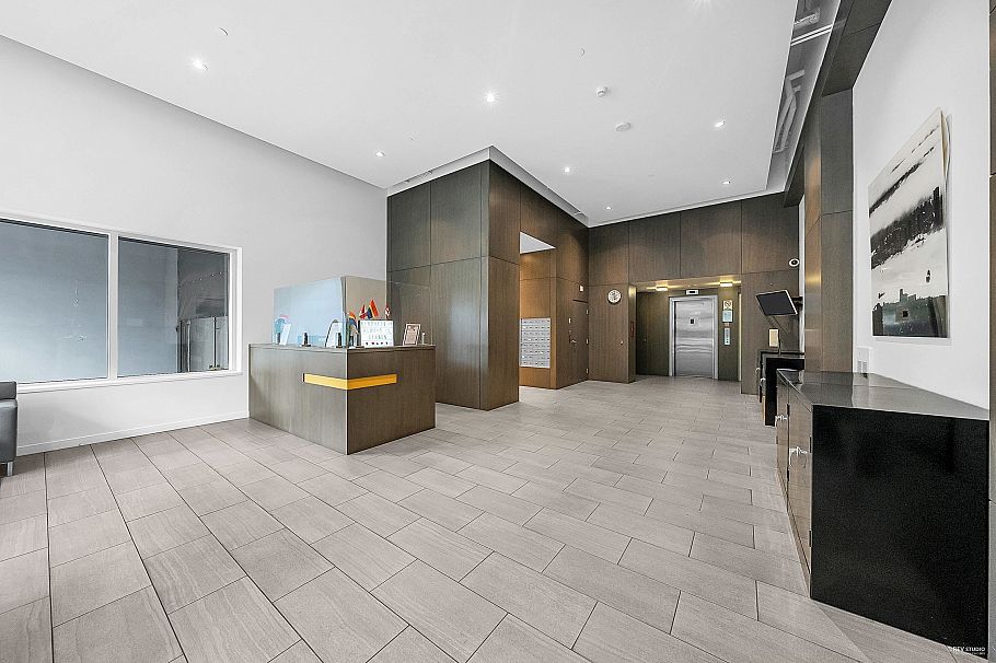 1606 1009 Harwood Street Vancouver, BC - 2