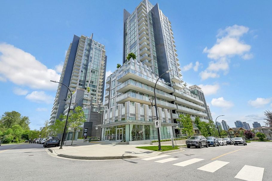 602 7418 Paulson Street Vancouver, BC - 1