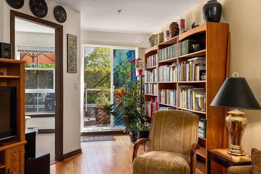 206 5723 Collingwood Street Vancouver, BC - 4