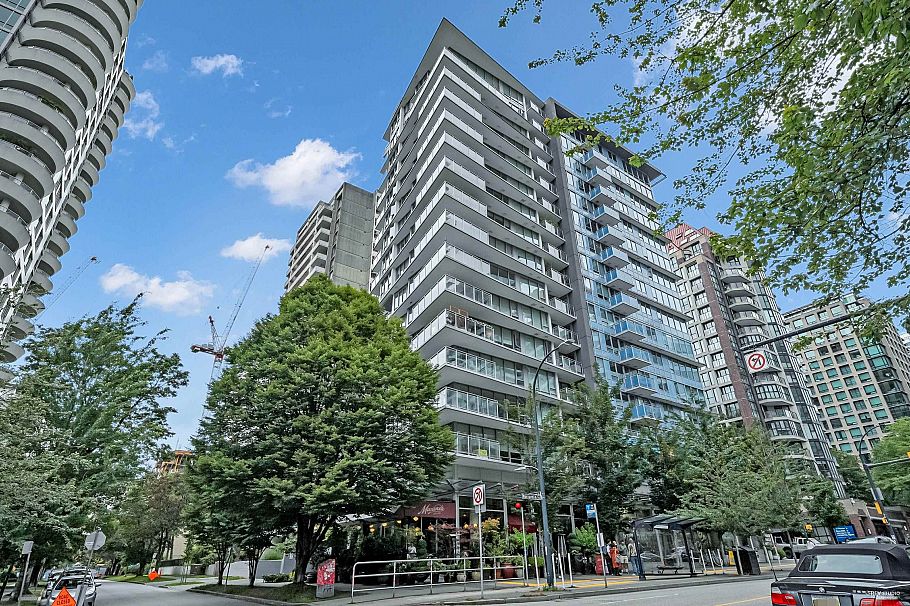 1606 1009 Harwood Street Vancouver, BC - 1
