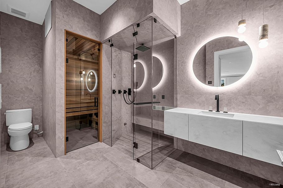 3070 W 44th Avenue Vancouver, BC - 31