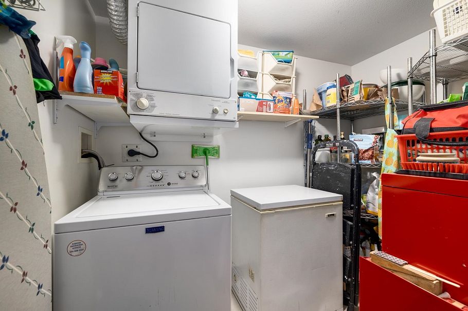 206 5723 Collingwood Street Vancouver, BC - 23