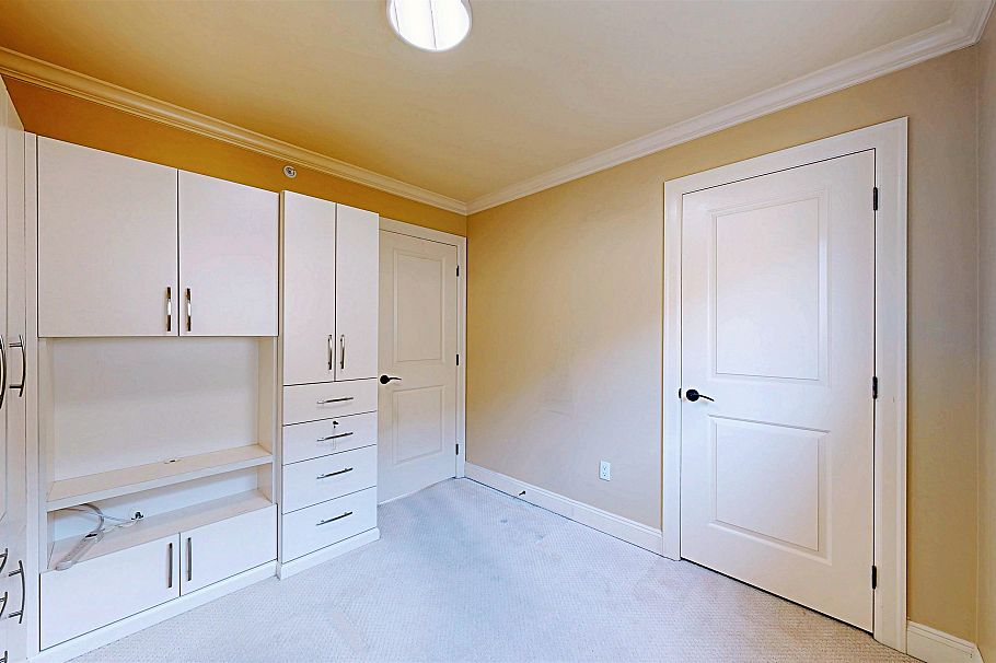 8453 Fremlin Street Vancouver, BC - 19