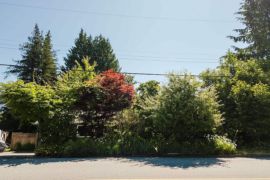 2302 Viewlynn Drive North Vancouver, BC - 8
