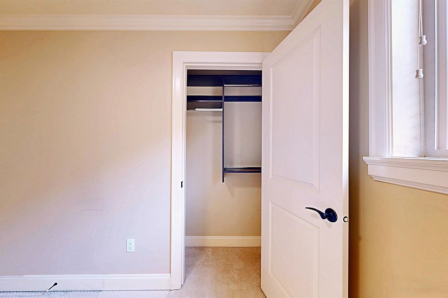 8453 Fremlin Street Vancouver, BC - 23