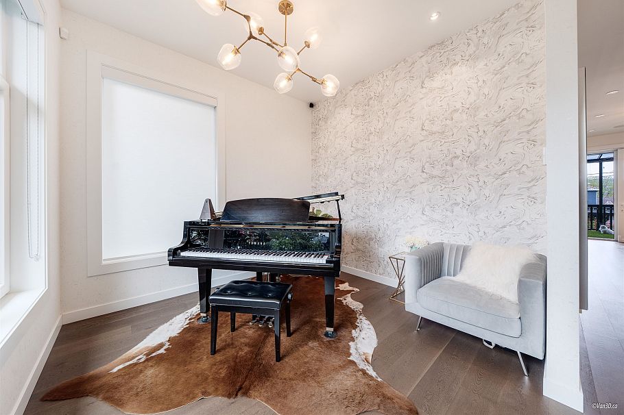 3781 W 24th Avenue Vancouver, BC - 16