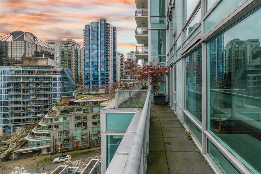 1102 590 Nicola Street Vancouver, BC - 8