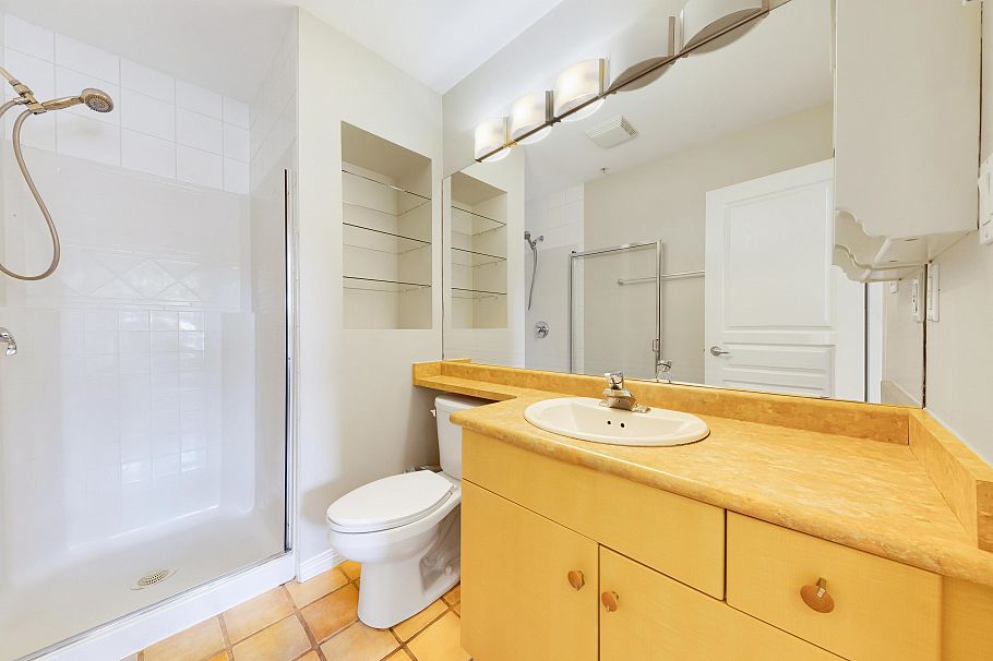 412 3333 W 4th Avenue Vancouver, BC - 7