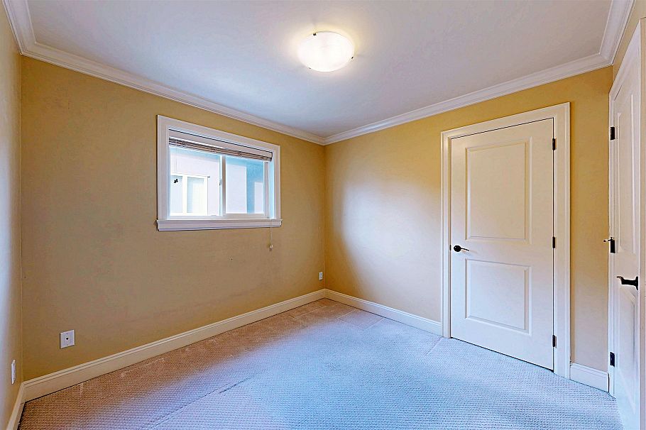 8453 Fremlin Street Vancouver, BC - 30