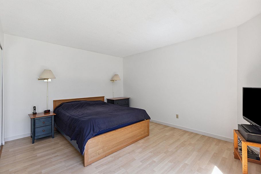 2024 Chesterfield Avenue North Vancouver, BC - 22