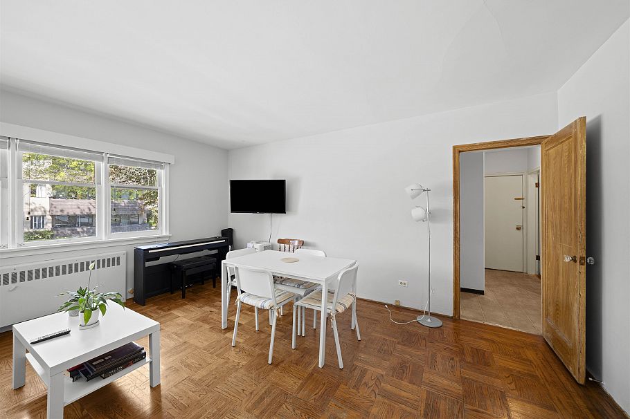 8594 Fremlin Street Vancouver, BC - 6