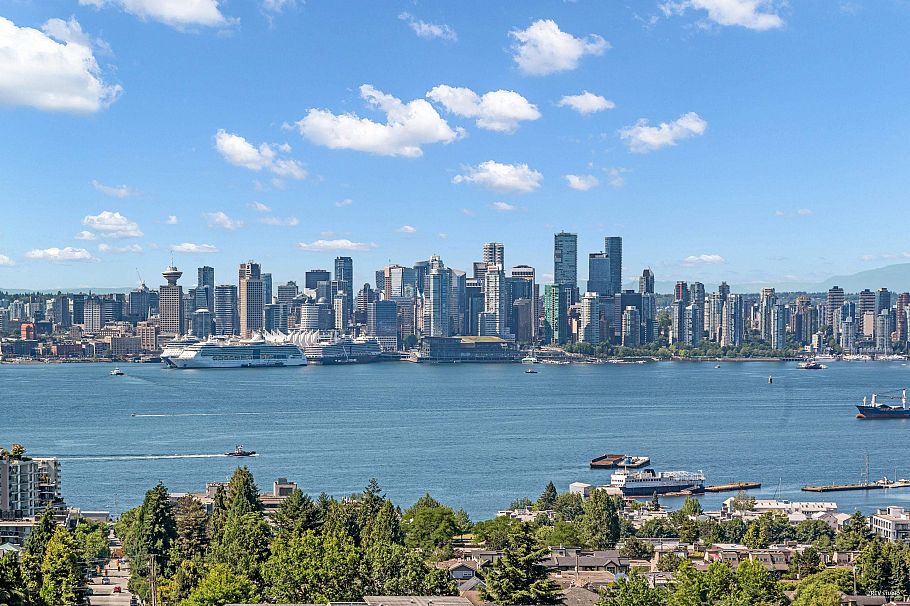 1108 158 W 13 Street North Vancouver, BC - 38