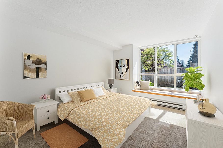 1 995 Lynn Valley Road North Vancouver, BC - 14