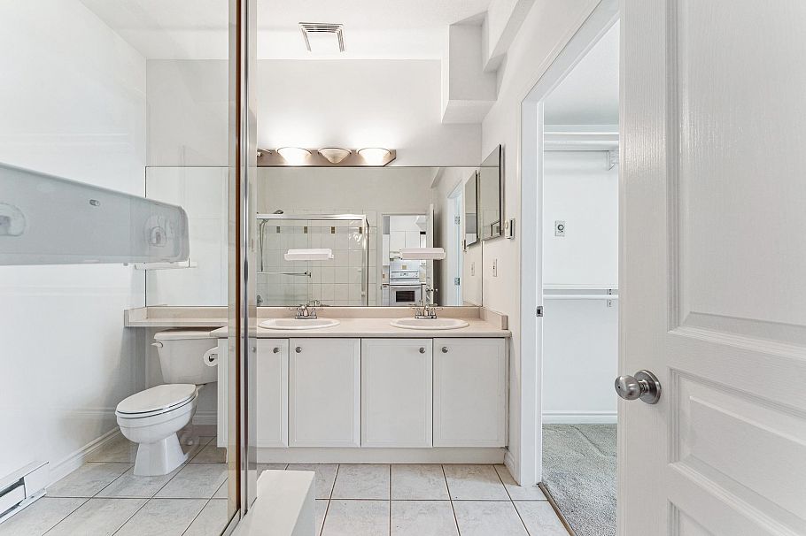 1 995 Lynn Valley Road North Vancouver, BC - 19