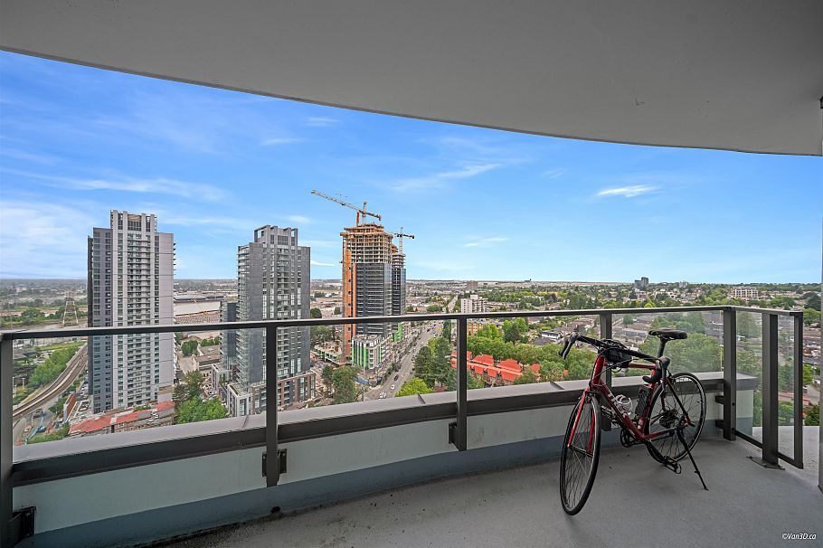 2401 8189 Cambie Street Vancouver, BC - 18