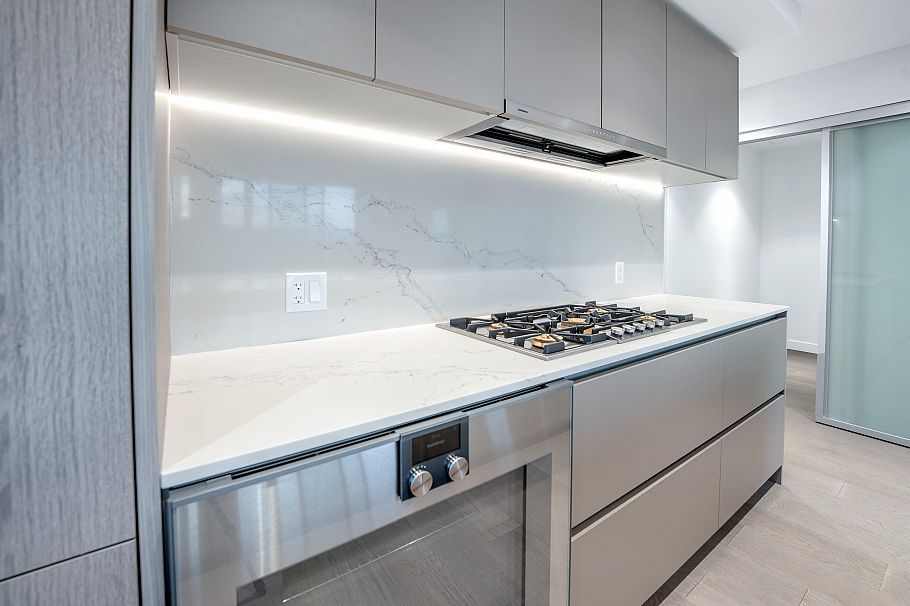 3101 1500 Fern Street North Vancouver, BC - 8