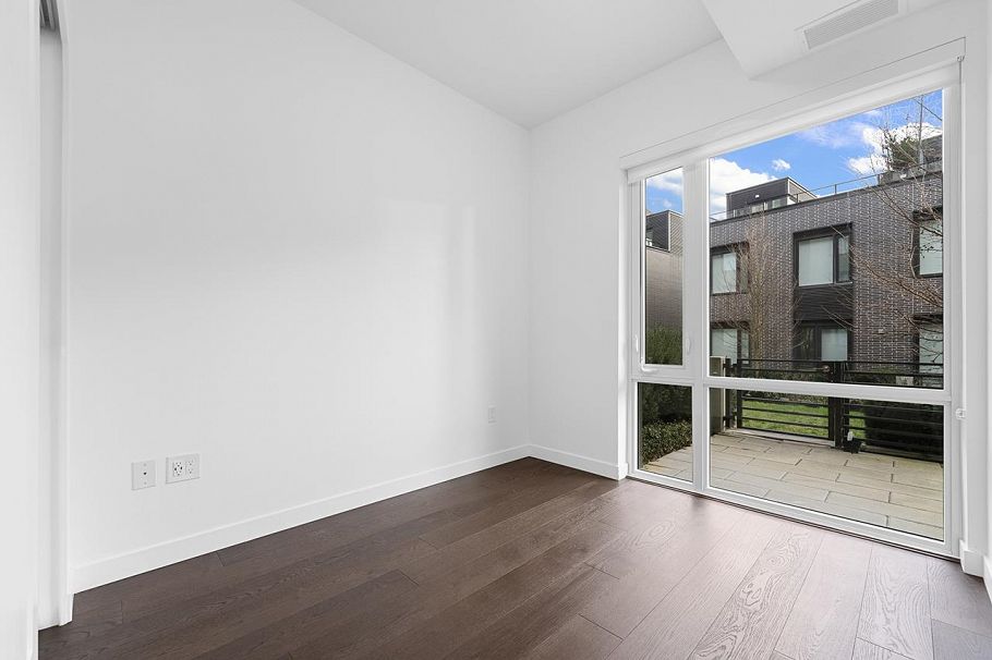 M106 5681 Birney Avenue Vancouver, BC - 20