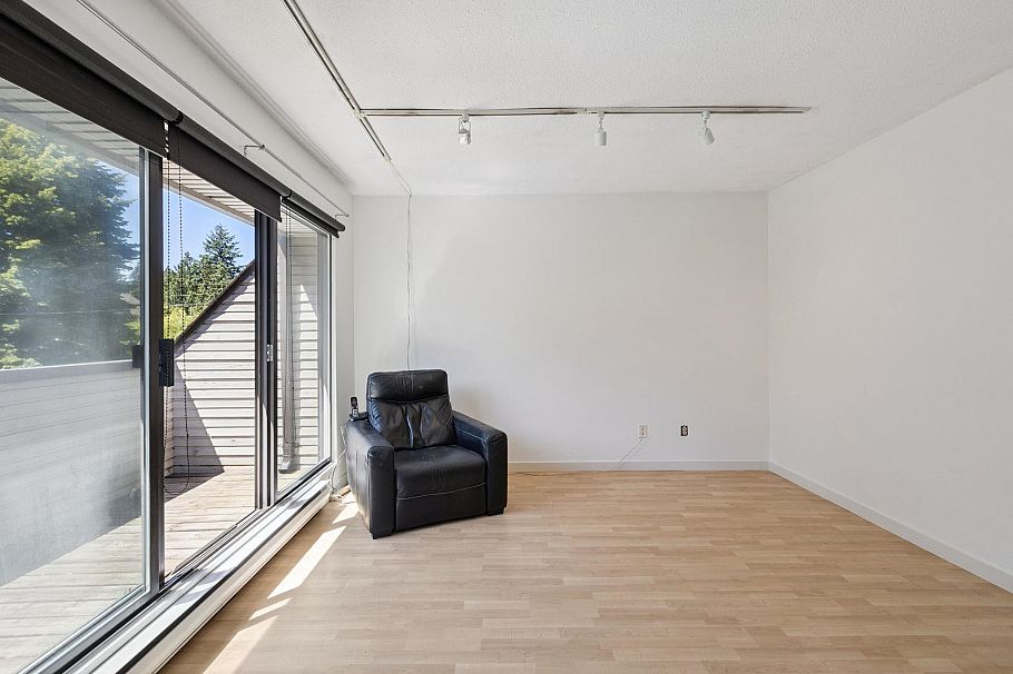 2024 Chesterfield Avenue North Vancouver, BC - 26