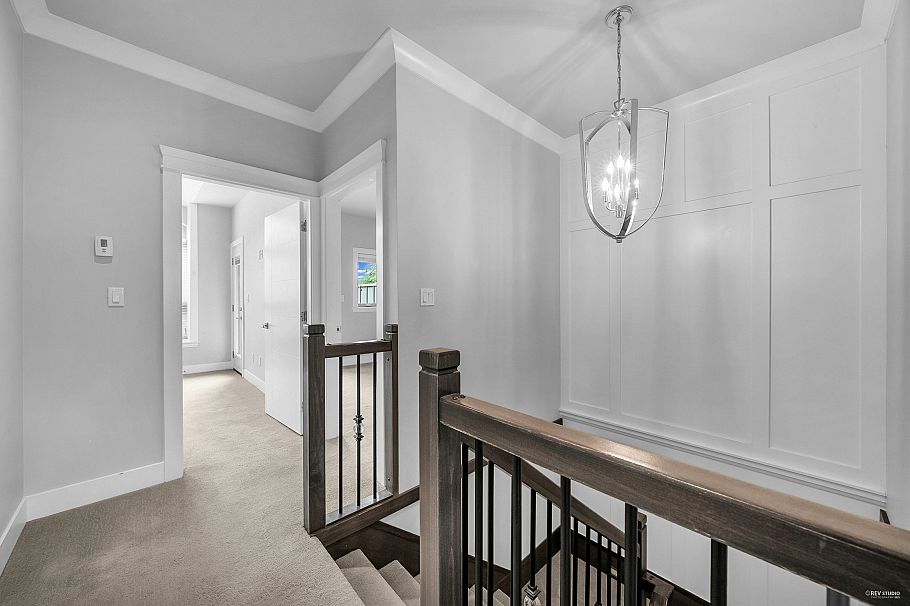 3 651 W 14th Street North Vancouver, BC - 19